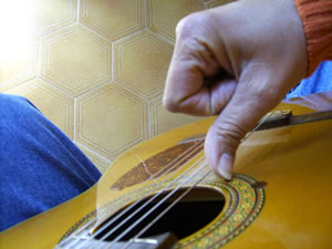 il rasgueo nel flamenco: posizionare la mano